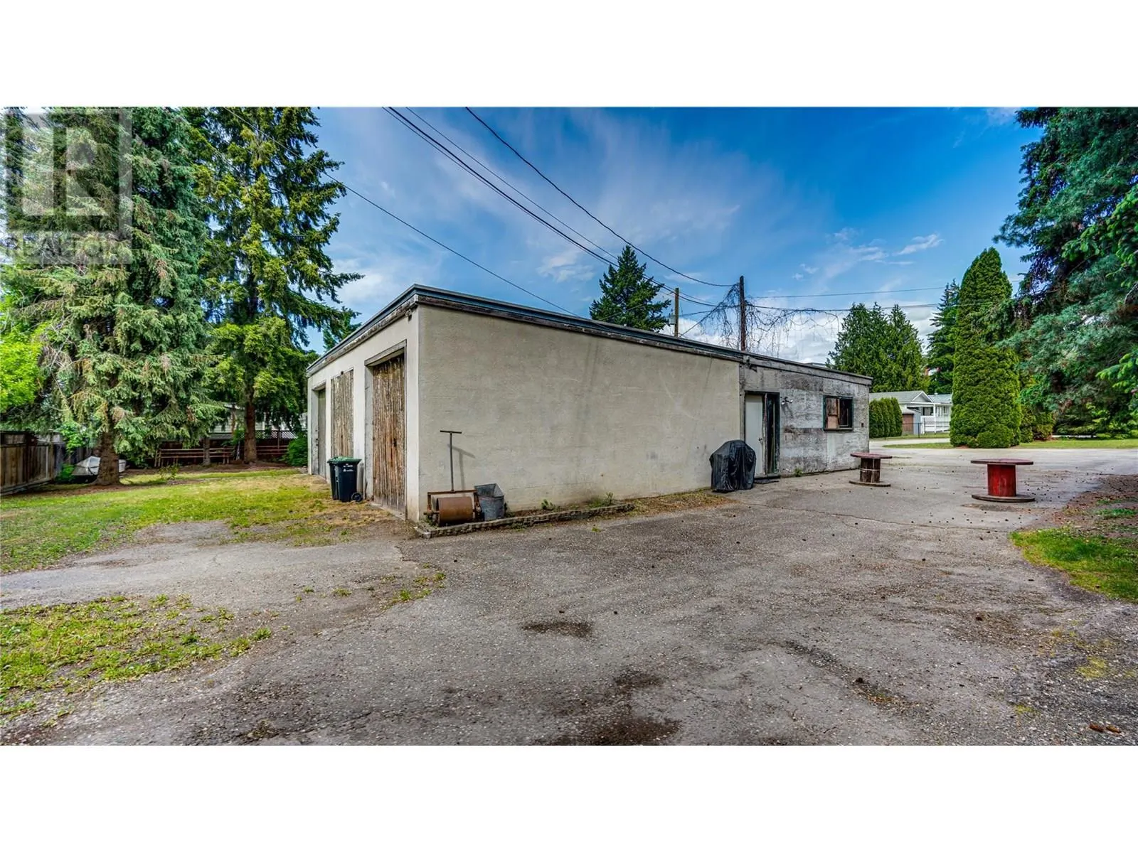 4615 Pleasant Valley Road