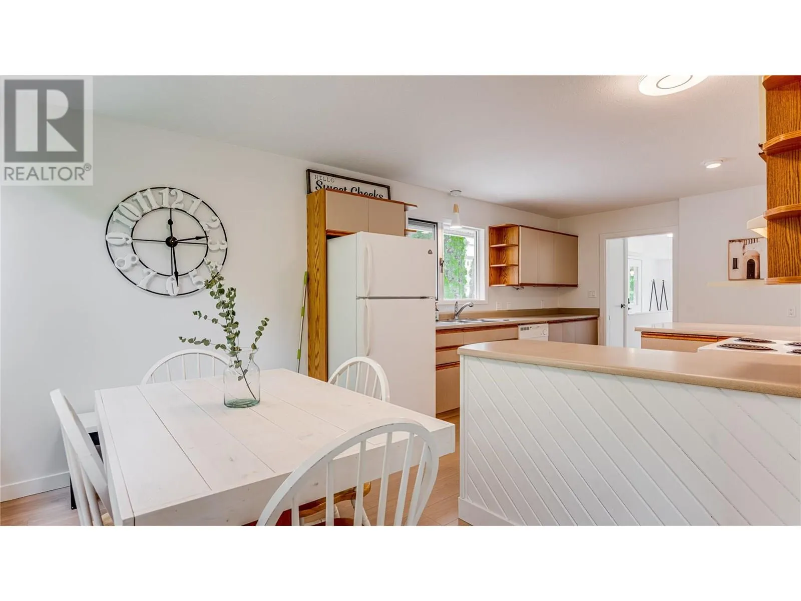4615 Pleasant Valley Road