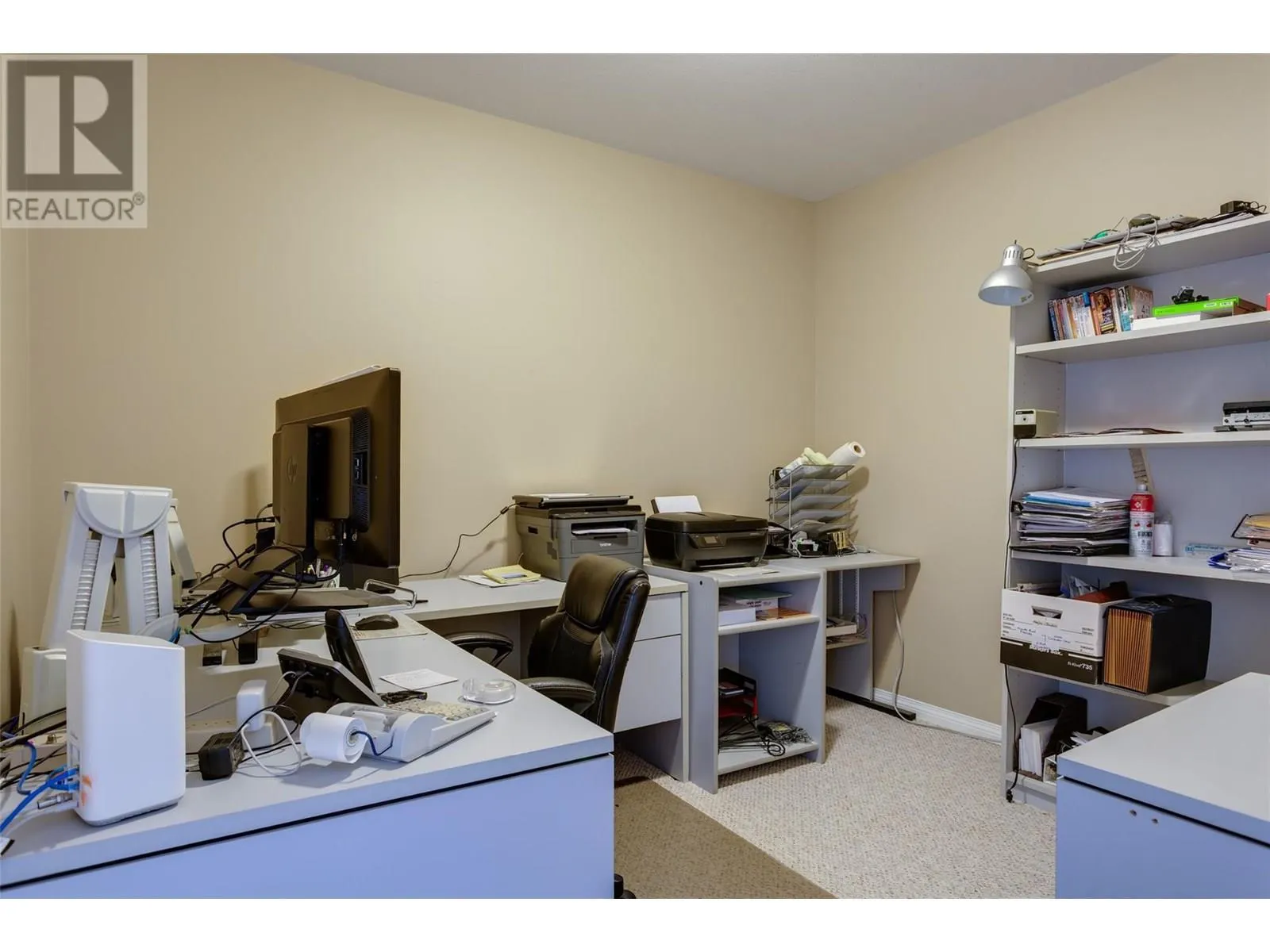 4074 Gellatly Road Unit# 221