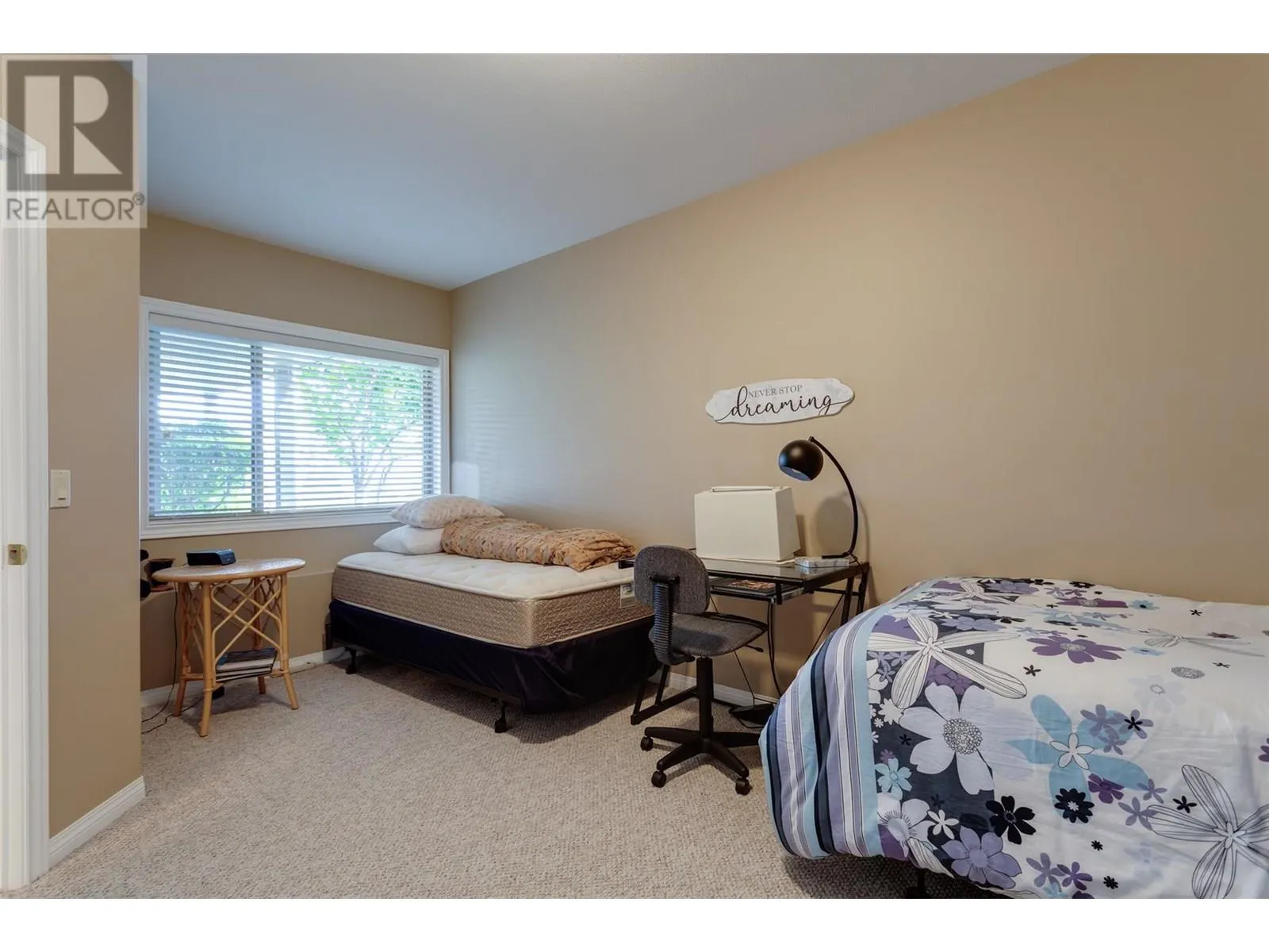 4074 Gellatly Road Unit# 221