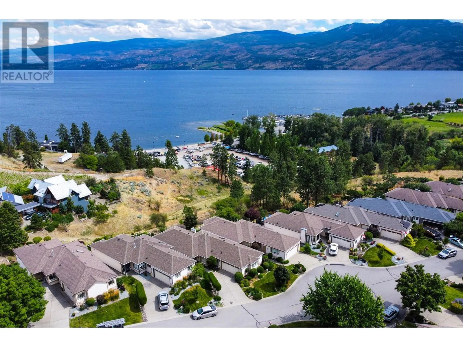4074 Gellatly Road Unit# 221