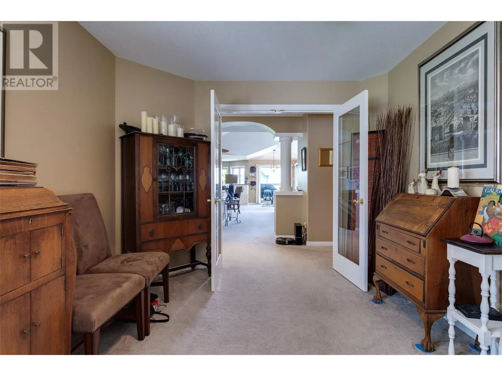 4074 Gellatly Road Unit# 221