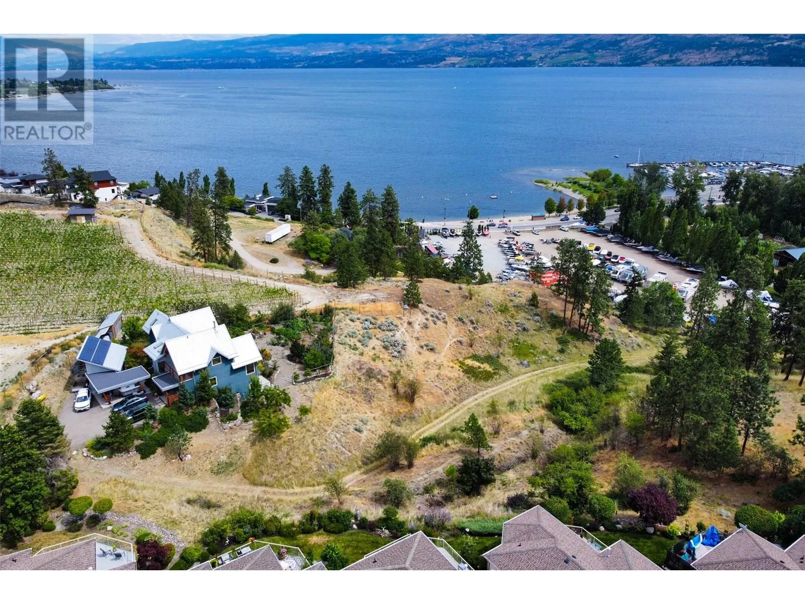 4074 Gellatly Road Unit# 221