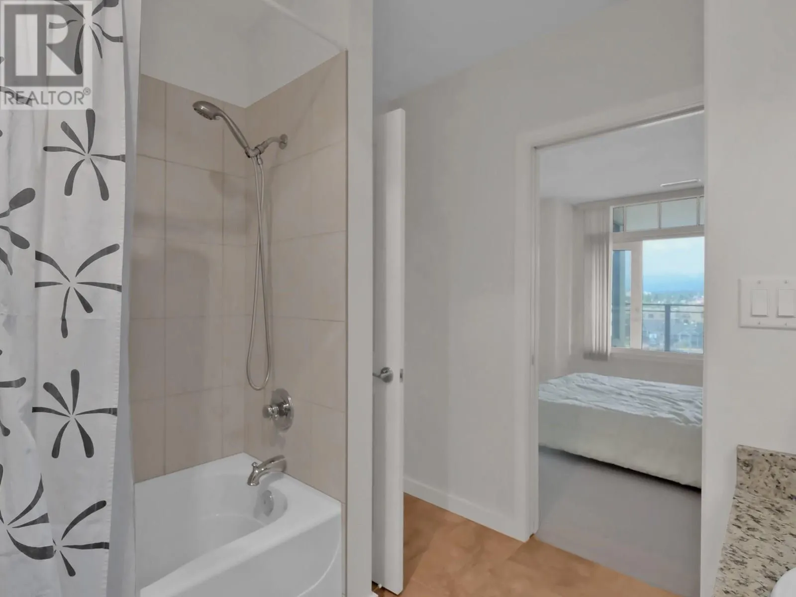 3301 SKAHA LAKE Road Unit# 601