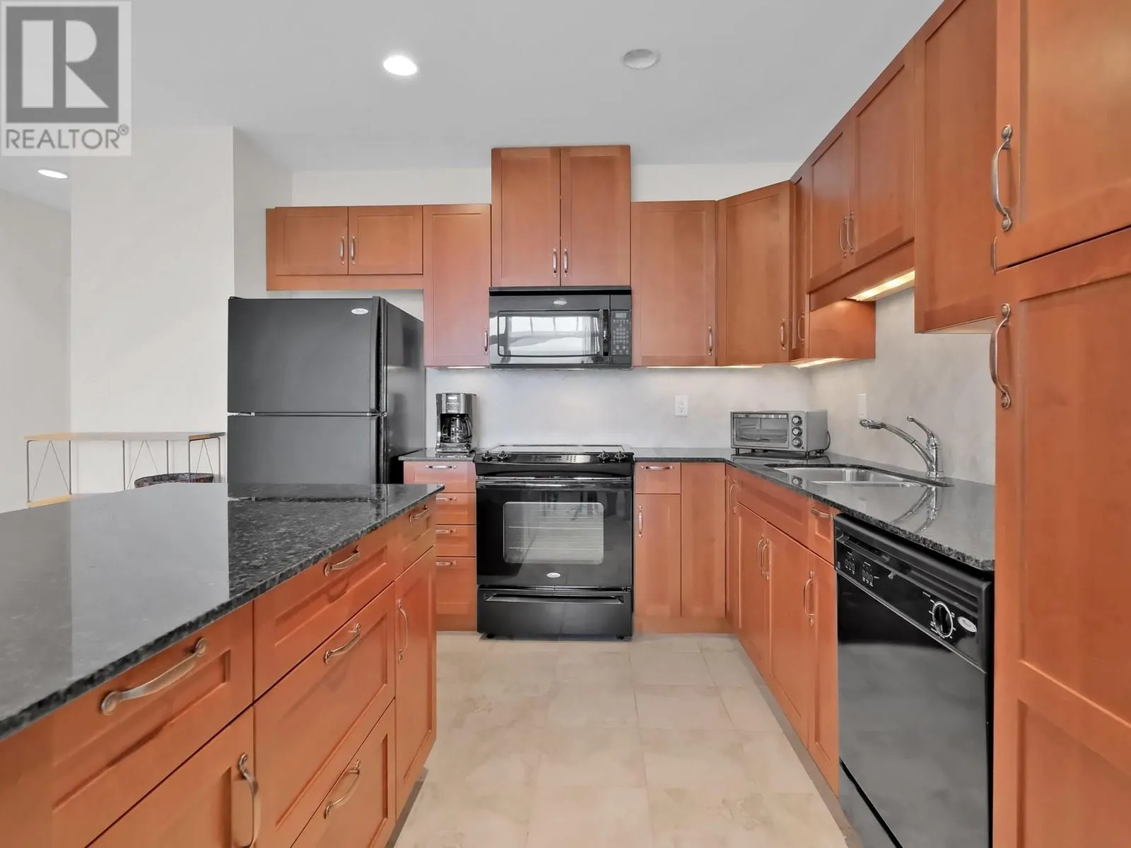 3301 SKAHA LAKE Road Unit# 601