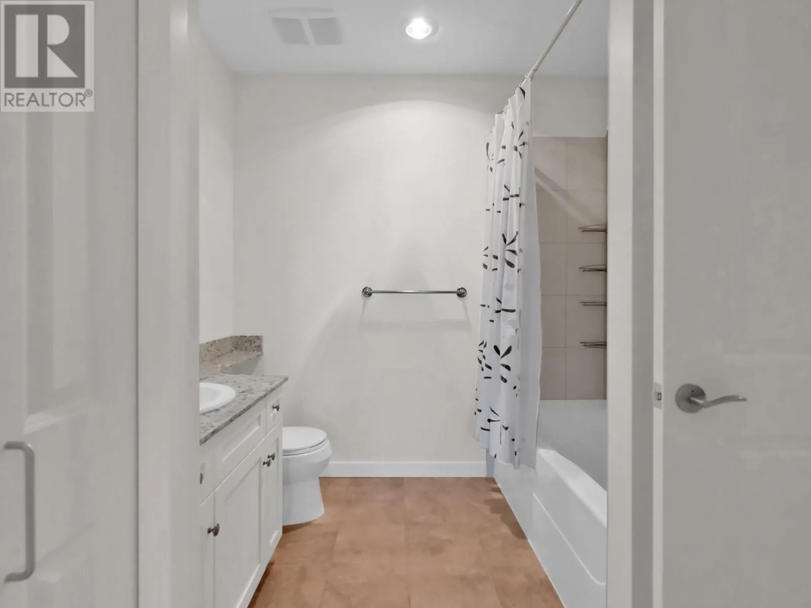 3301 SKAHA LAKE Road Unit# 601