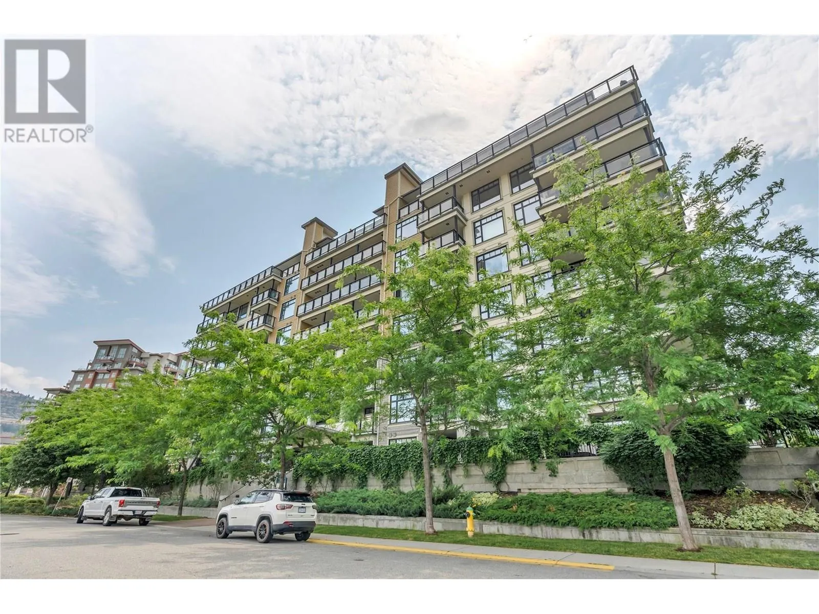3301 SKAHA LAKE Road Unit# 601