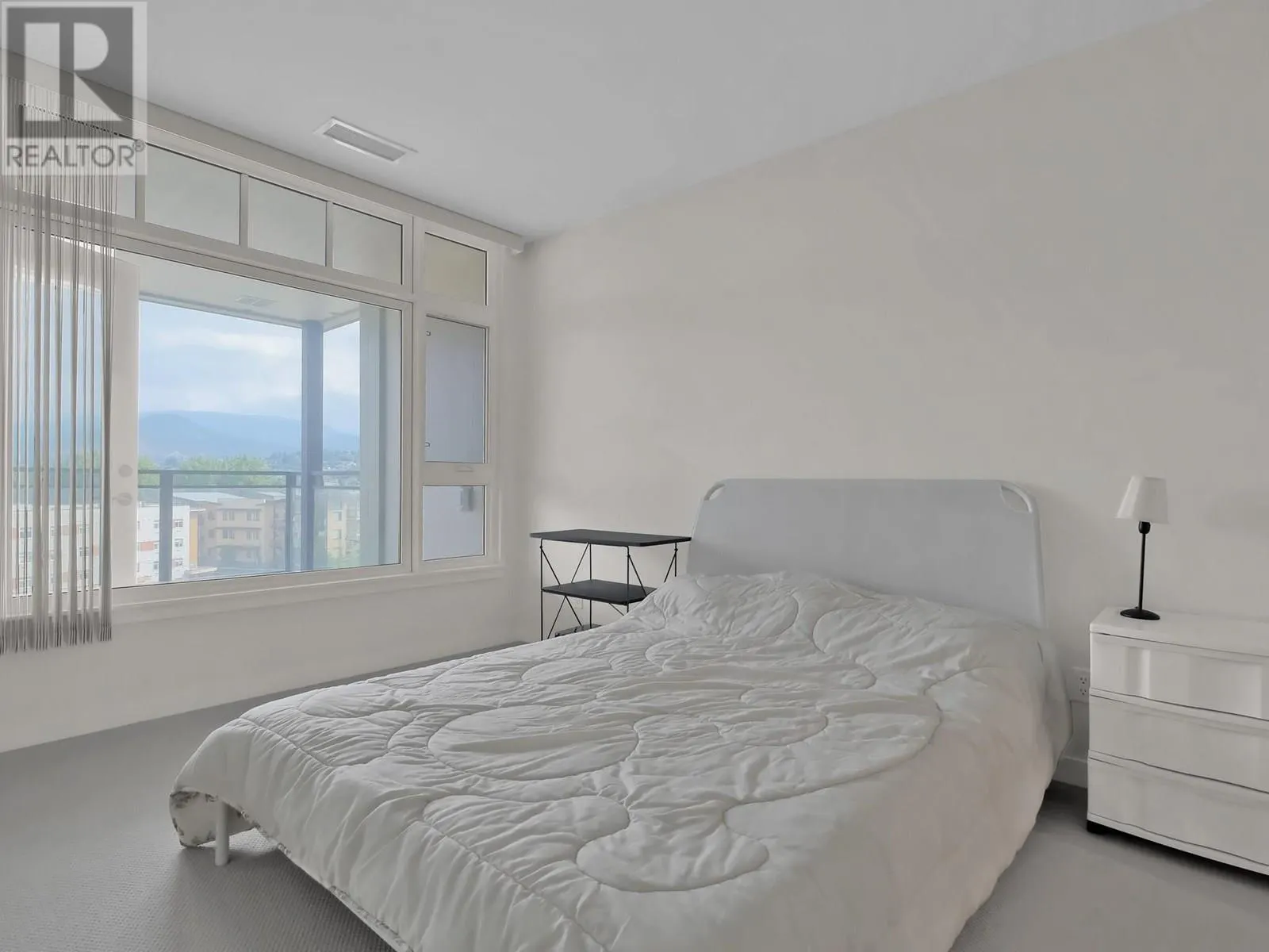 3301 SKAHA LAKE Road Unit# 601