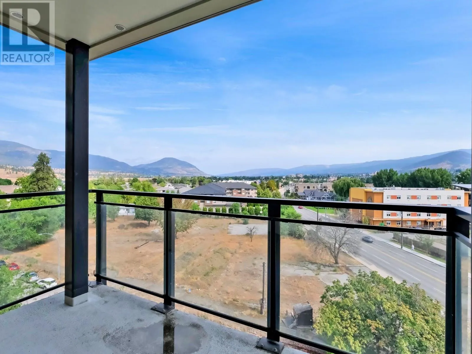 3301 SKAHA LAKE Road Unit# 601