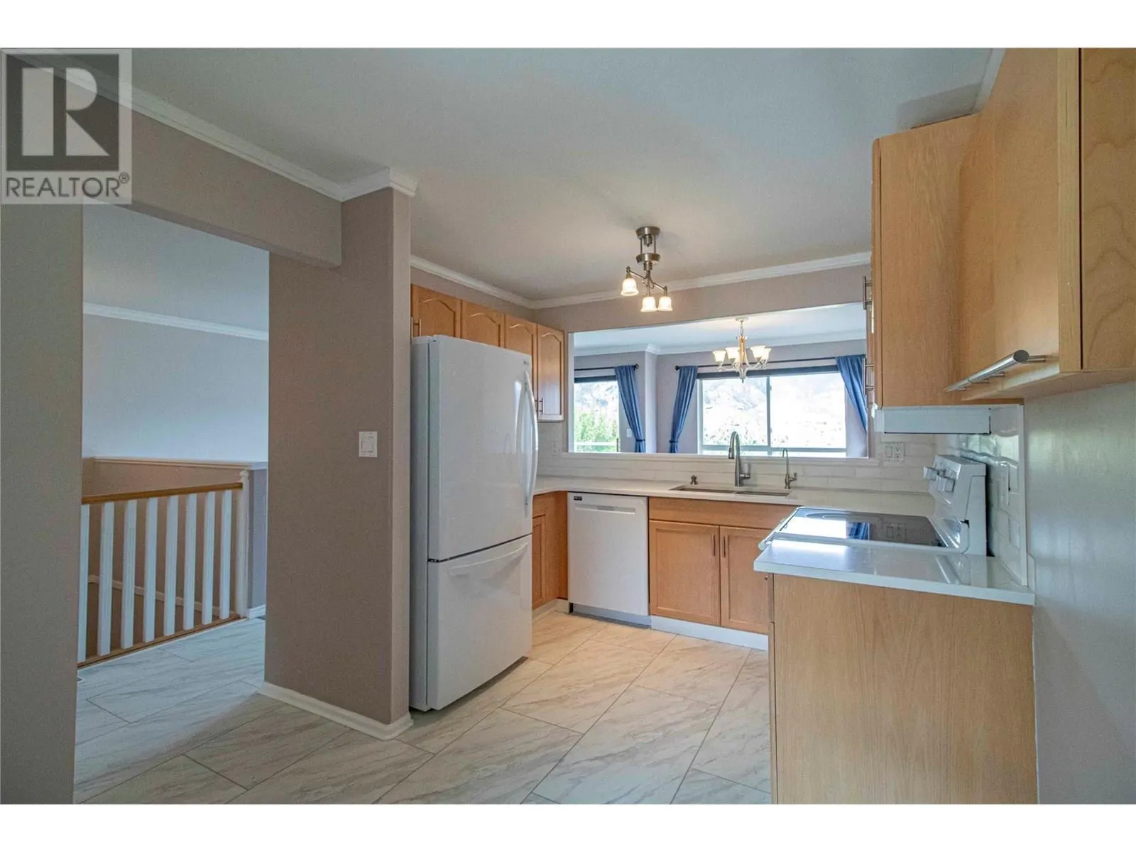 3948 Finnerty Road Unit# 145