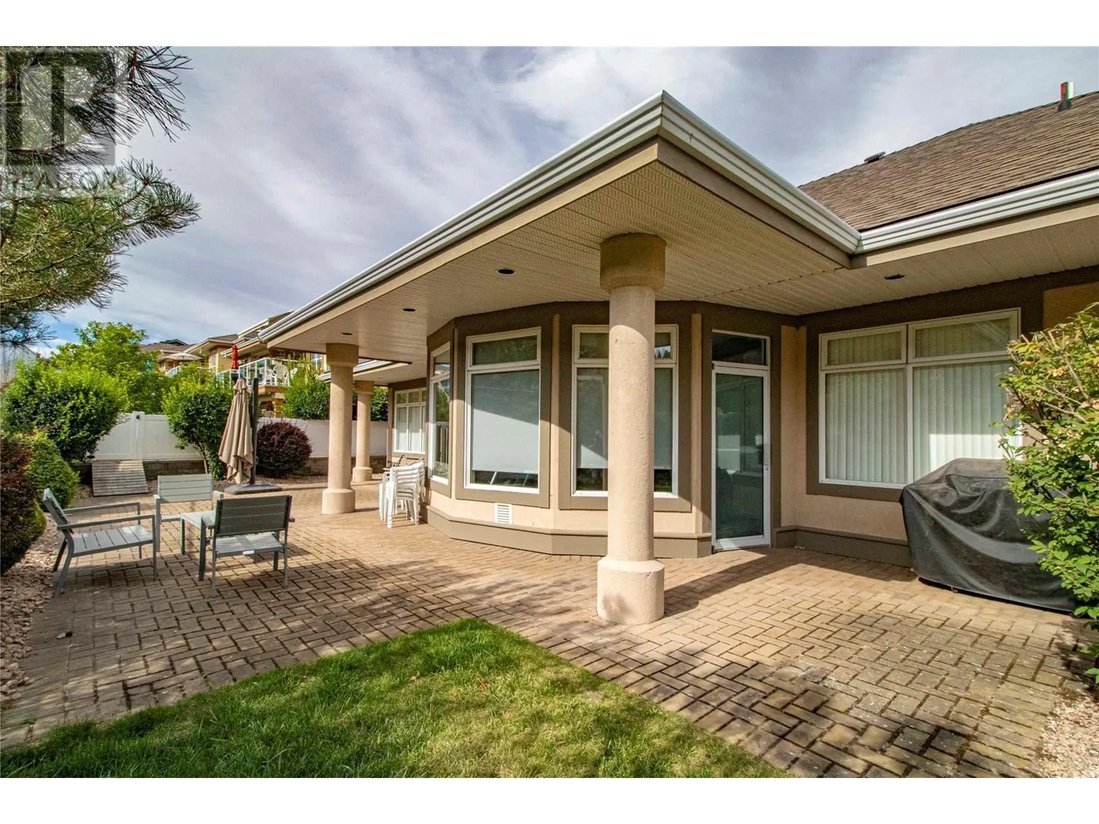 3948 Finnerty Road Unit# 145