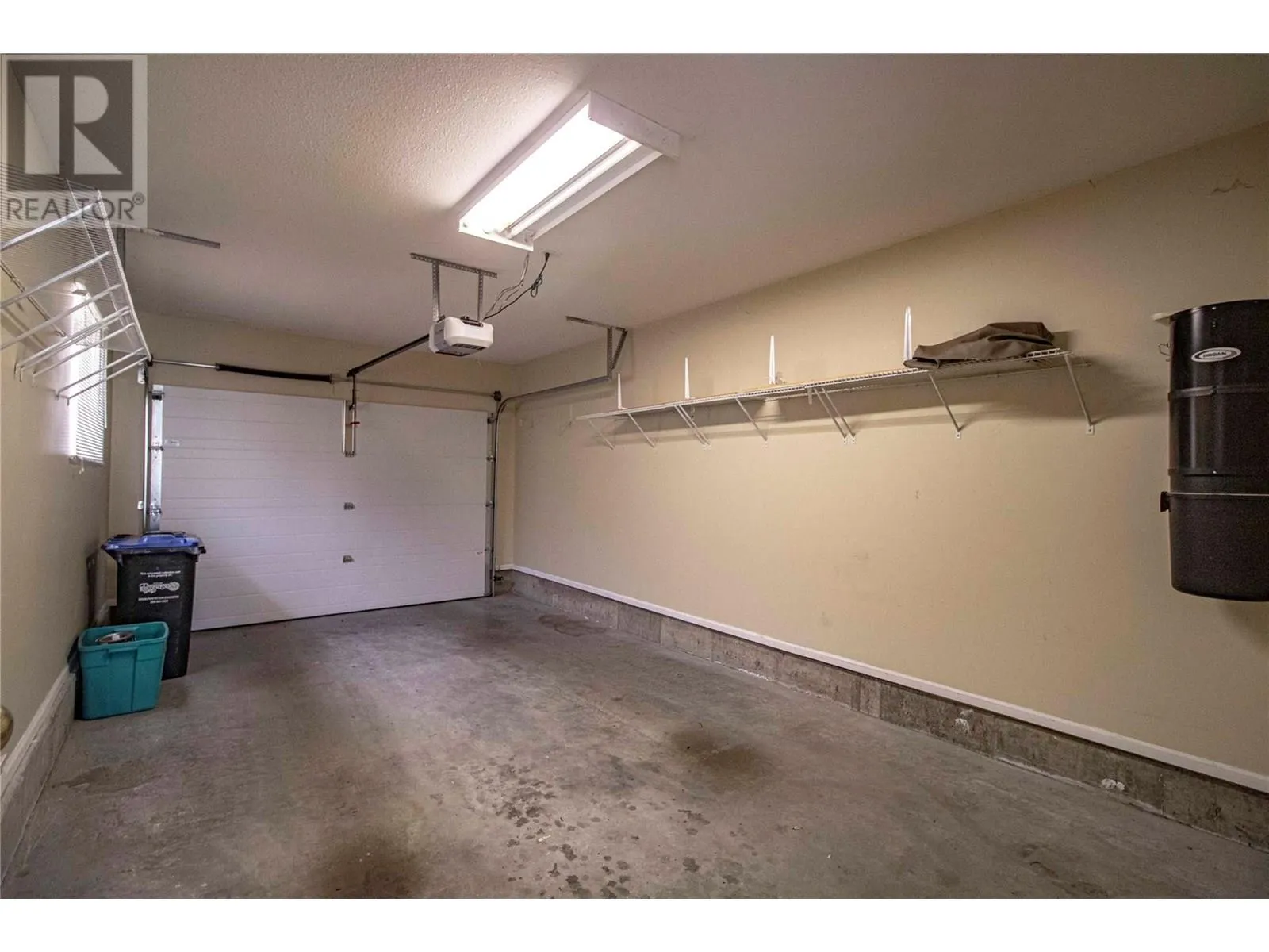 3948 Finnerty Road Unit# 145
