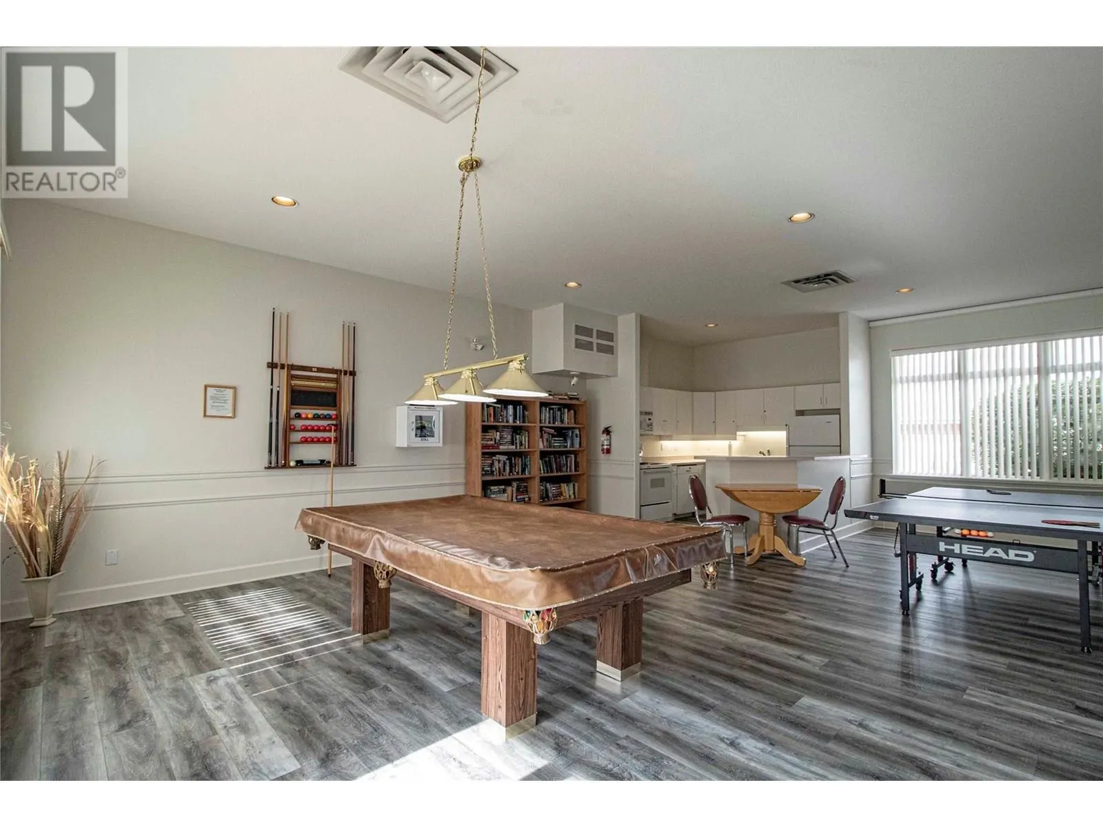 3948 Finnerty Road Unit# 145