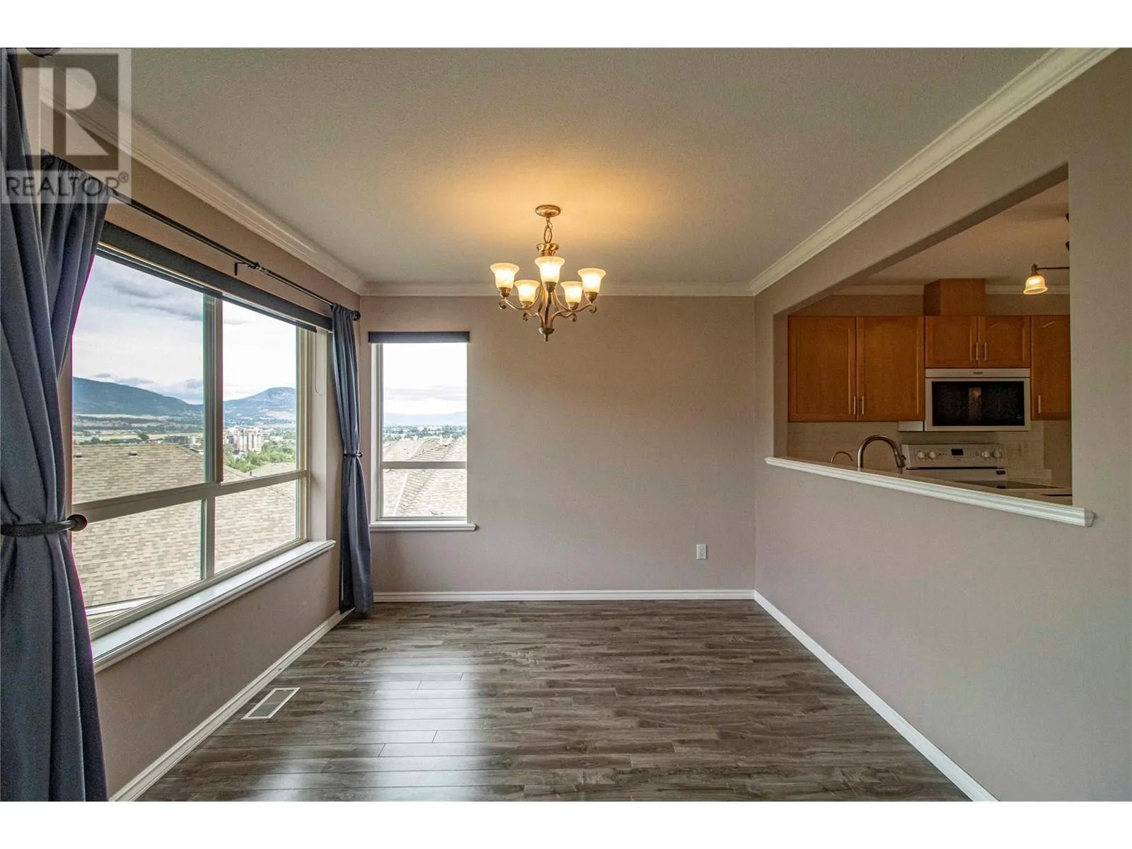 3948 Finnerty Road Unit# 145