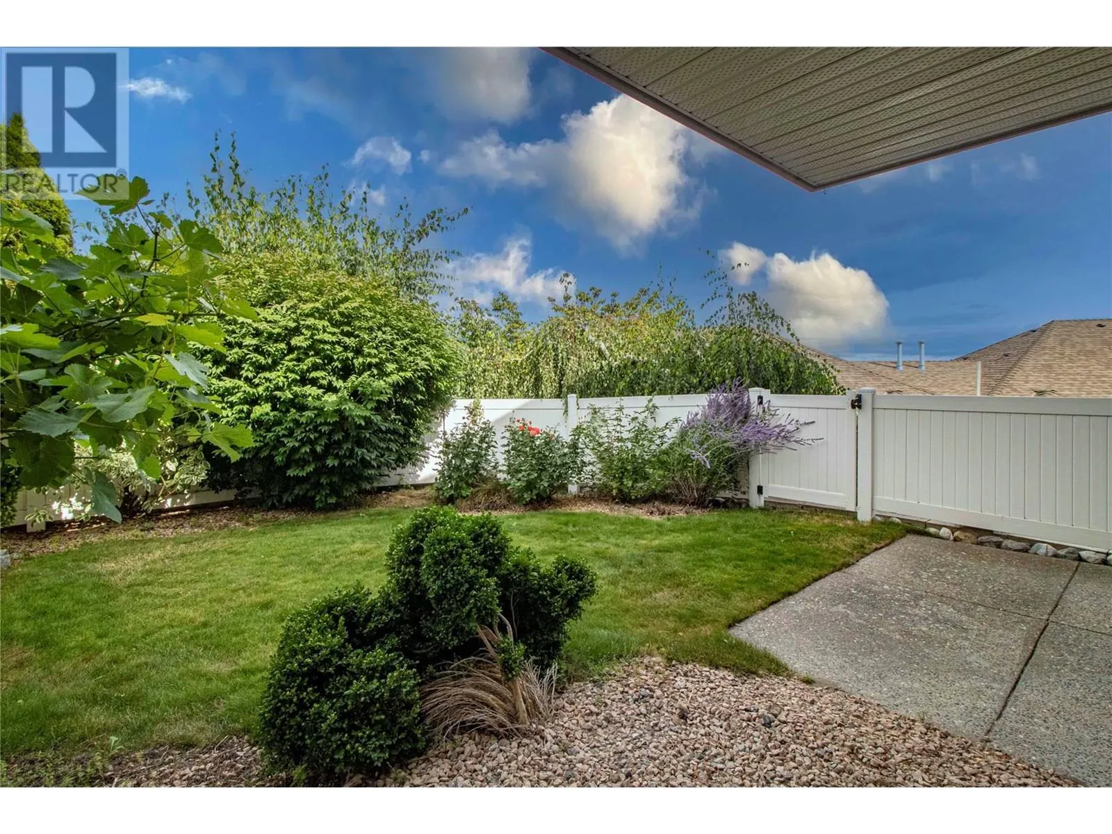 3948 Finnerty Road Unit# 145
