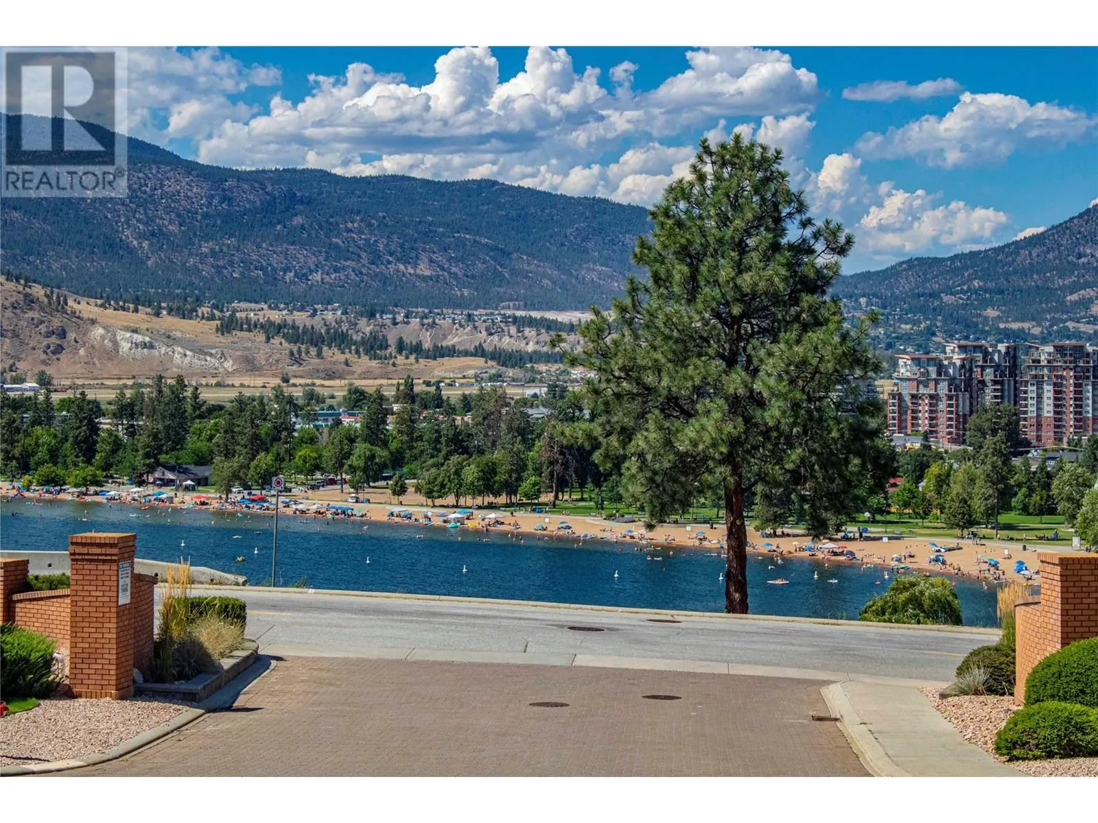 3948 Finnerty Road Unit# 145