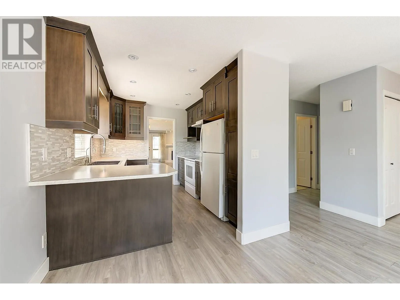 1020 Lanfranco Road Unit# 38