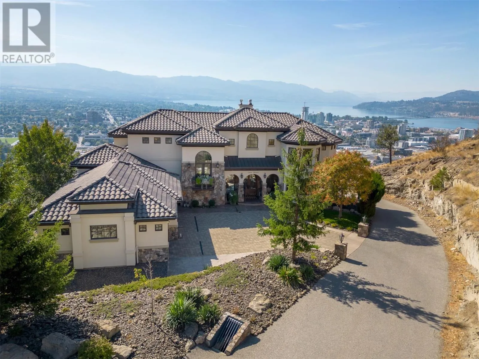 1113 Parkbluff Lane