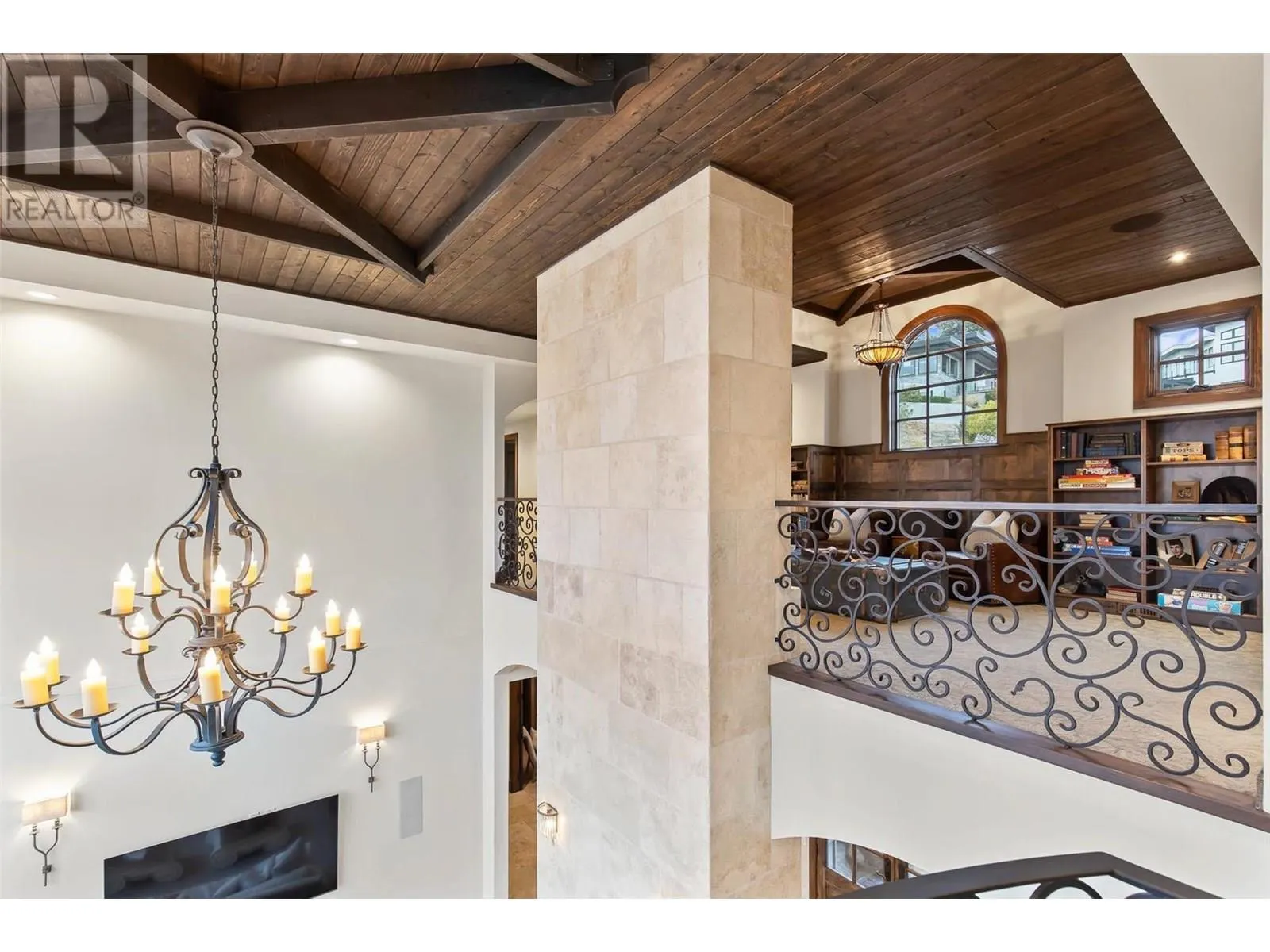 1113 Parkbluff Lane