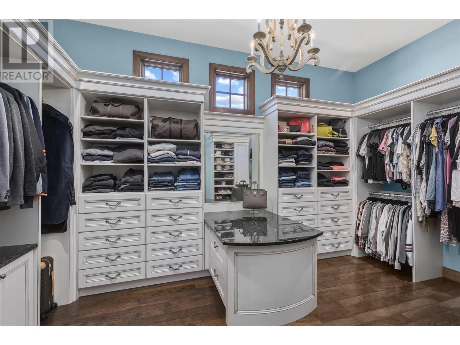 1113 Parkbluff Lane