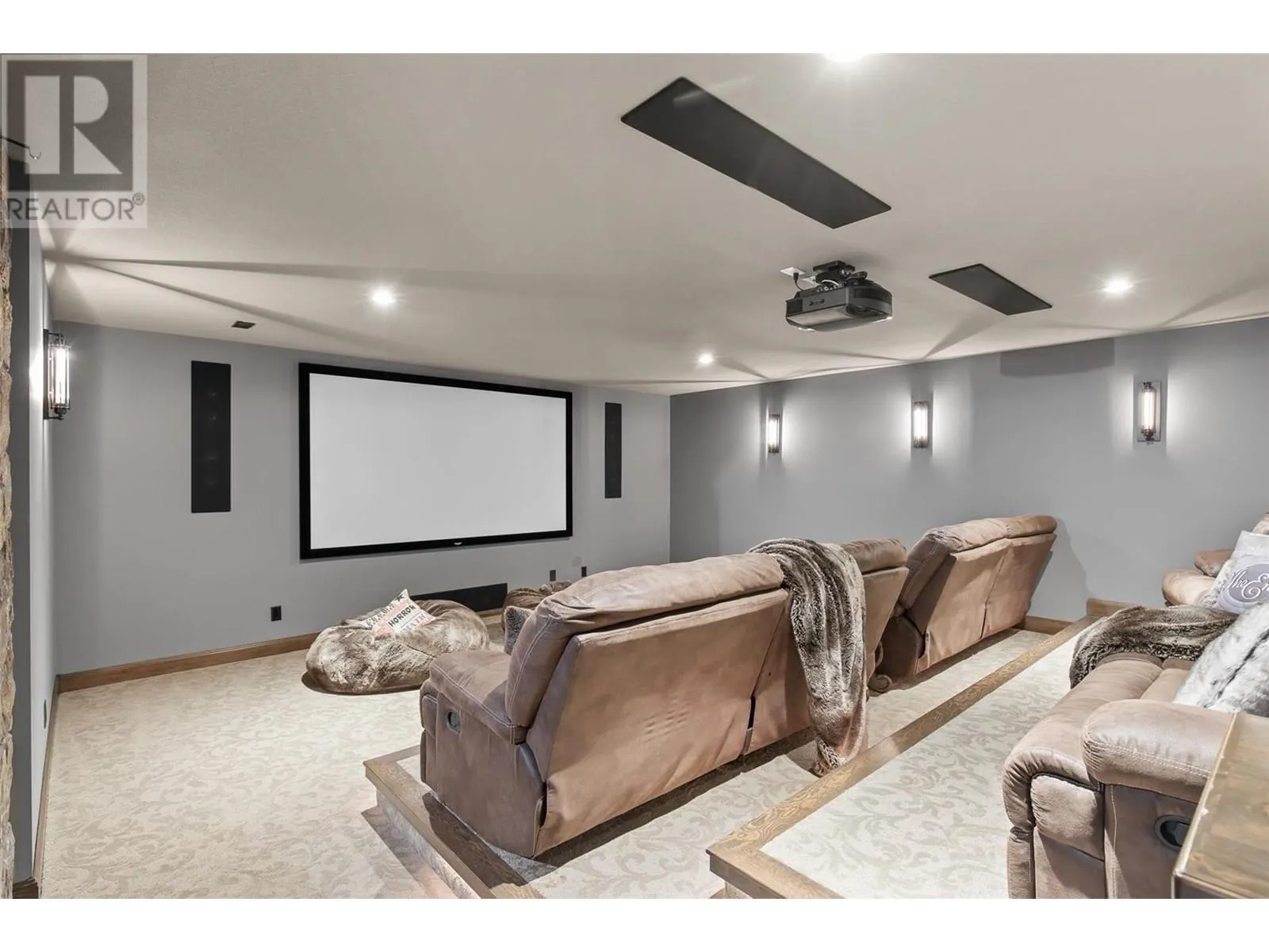 1113 Parkbluff Lane