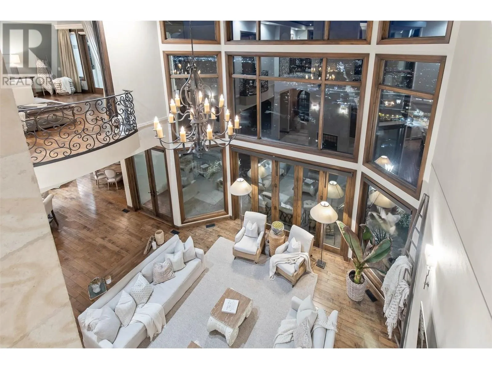 1113 Parkbluff Lane