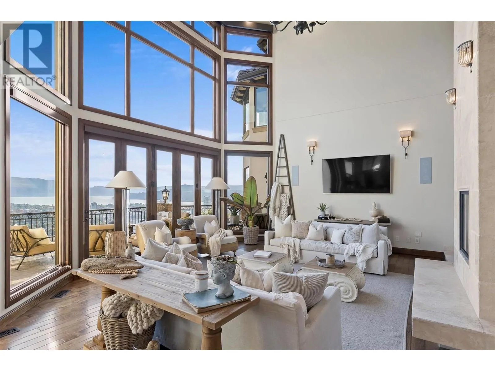 1113 Parkbluff Lane
