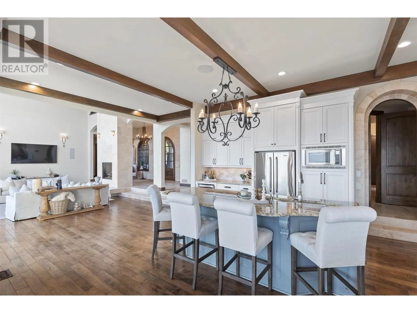 1113 Parkbluff Lane