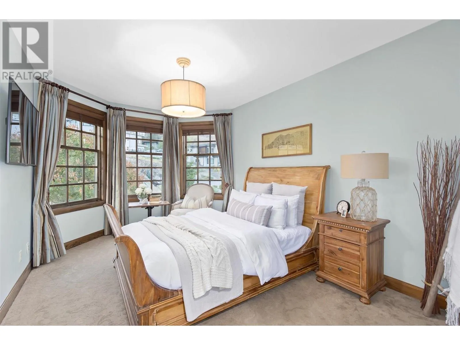 1113 Parkbluff Lane