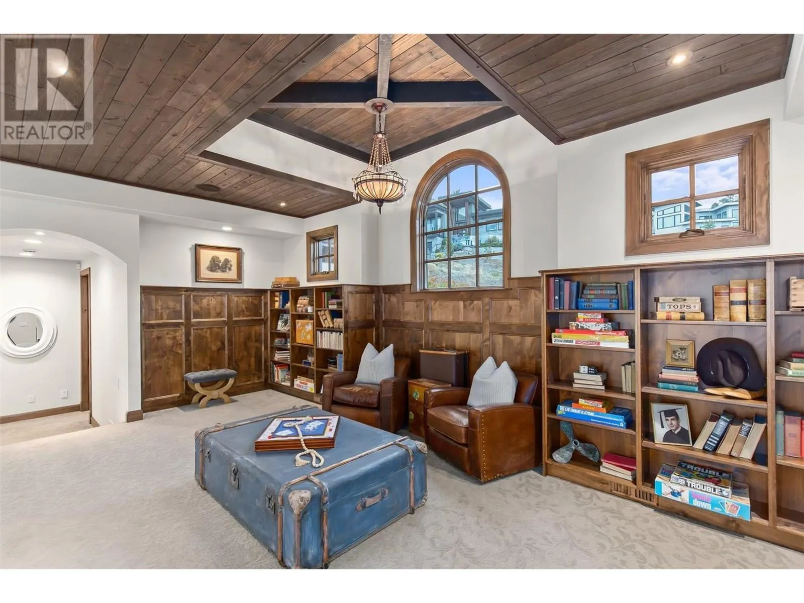 1113 Parkbluff Lane
