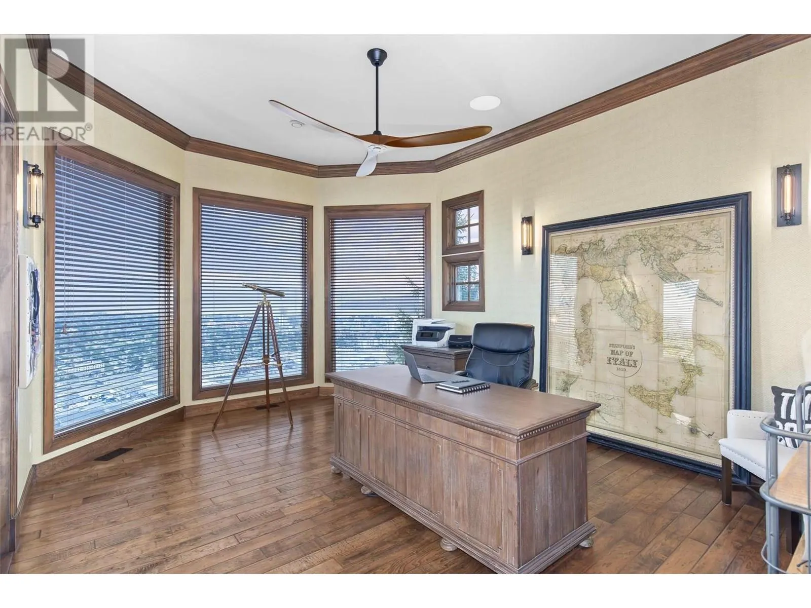 1113 Parkbluff Lane