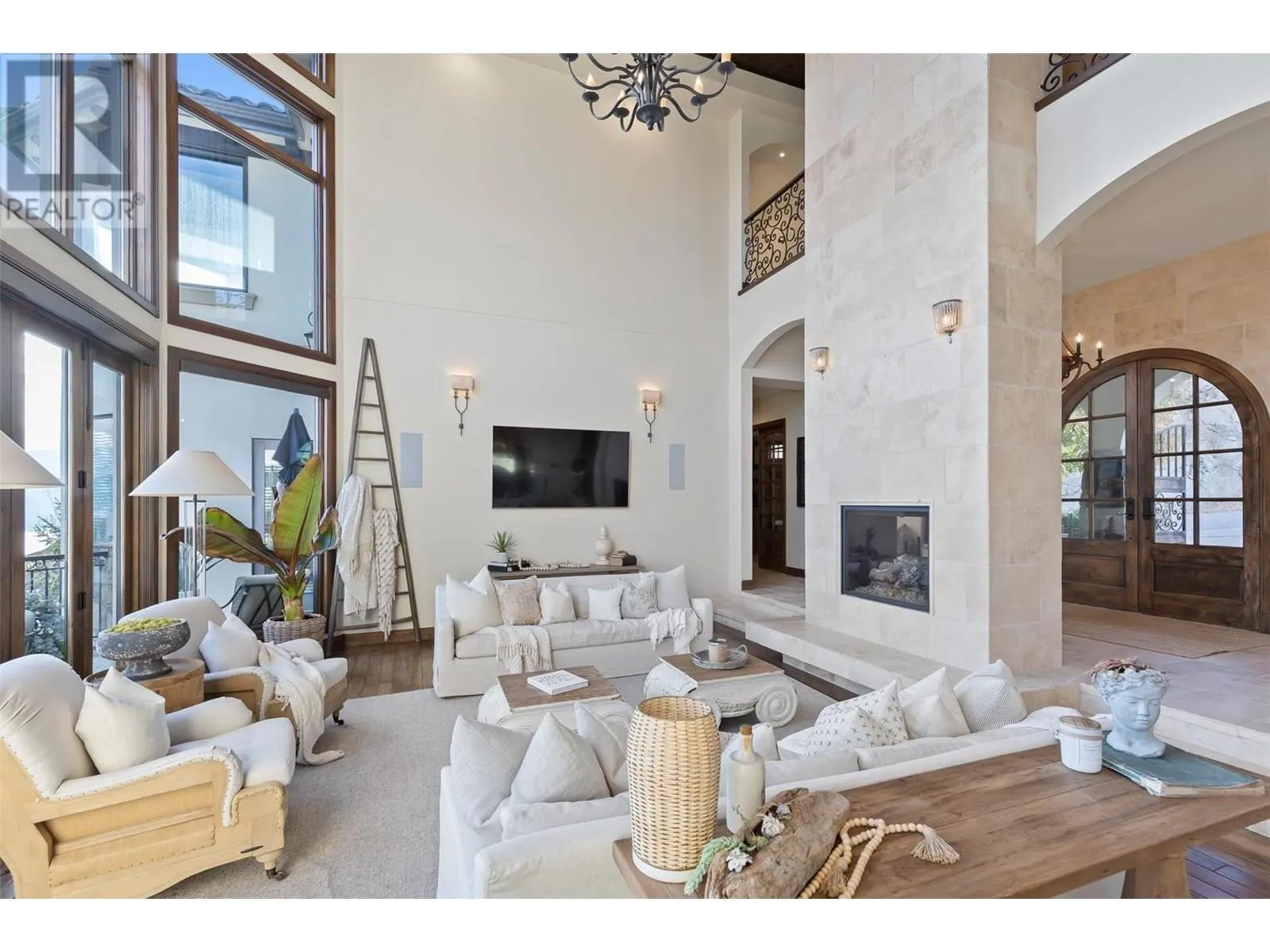 1113 Parkbluff Lane