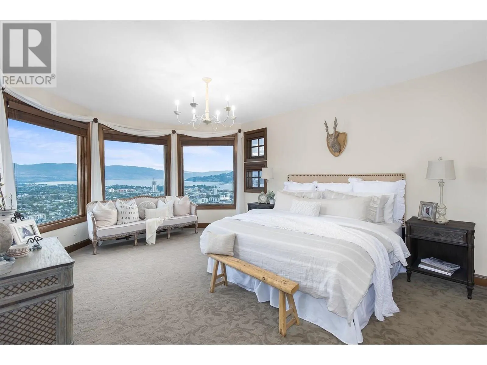 1113 Parkbluff Lane