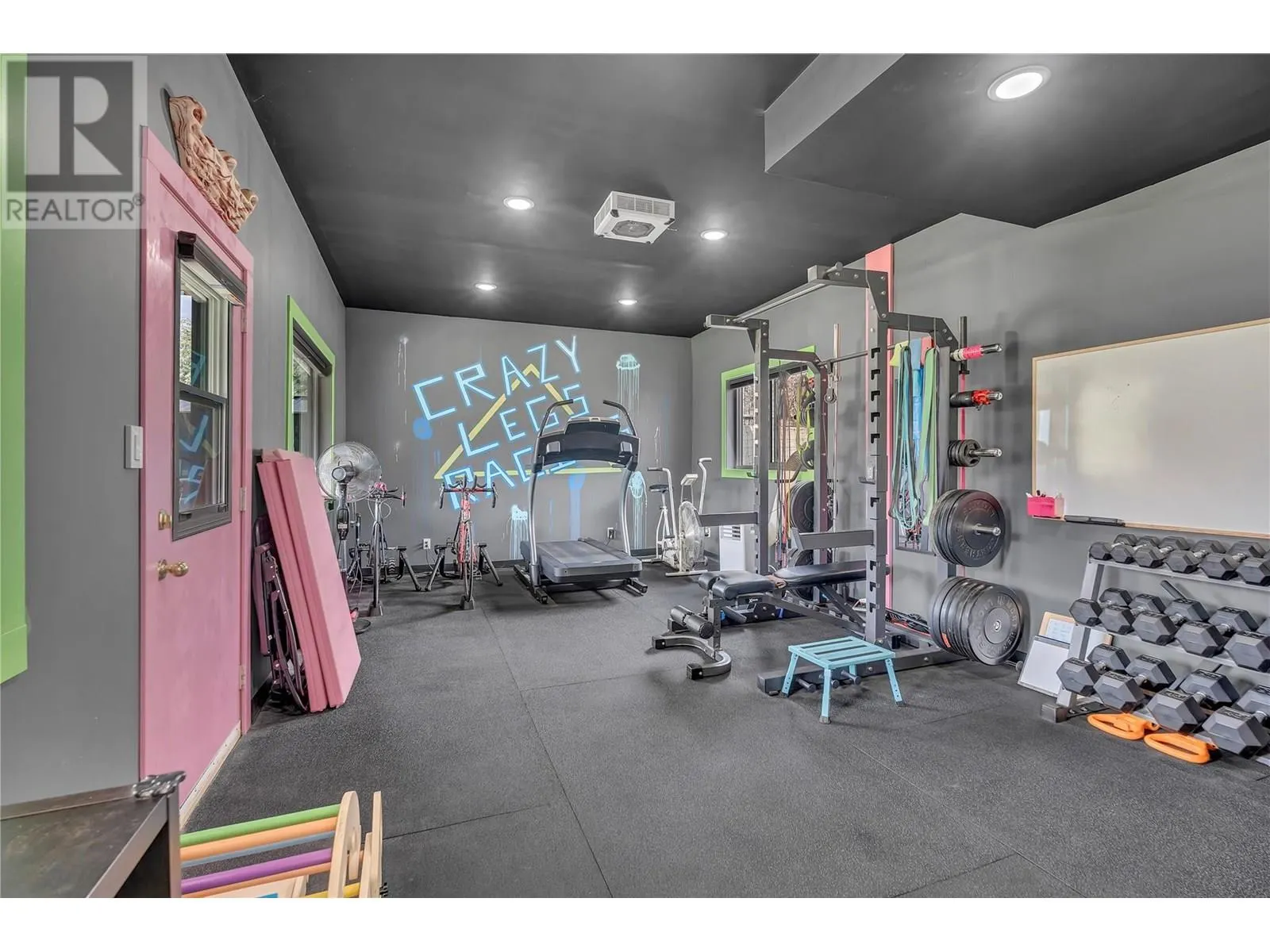 285 WESTVIEW Road