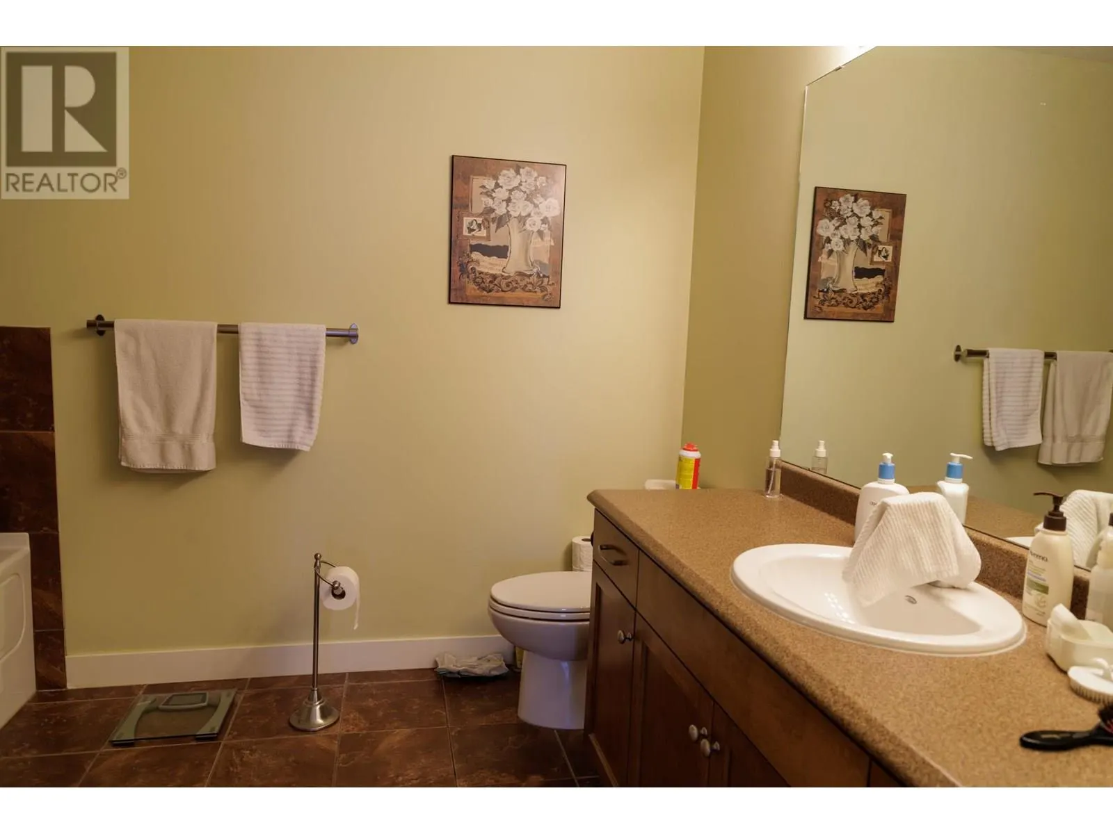 2532 Shoreline Drive Unit# 118