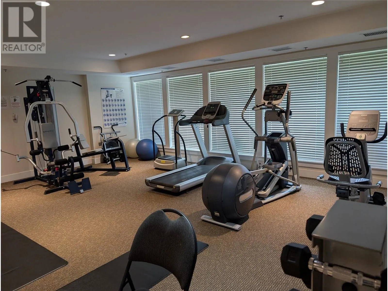 2532 Shoreline Drive Unit# 118