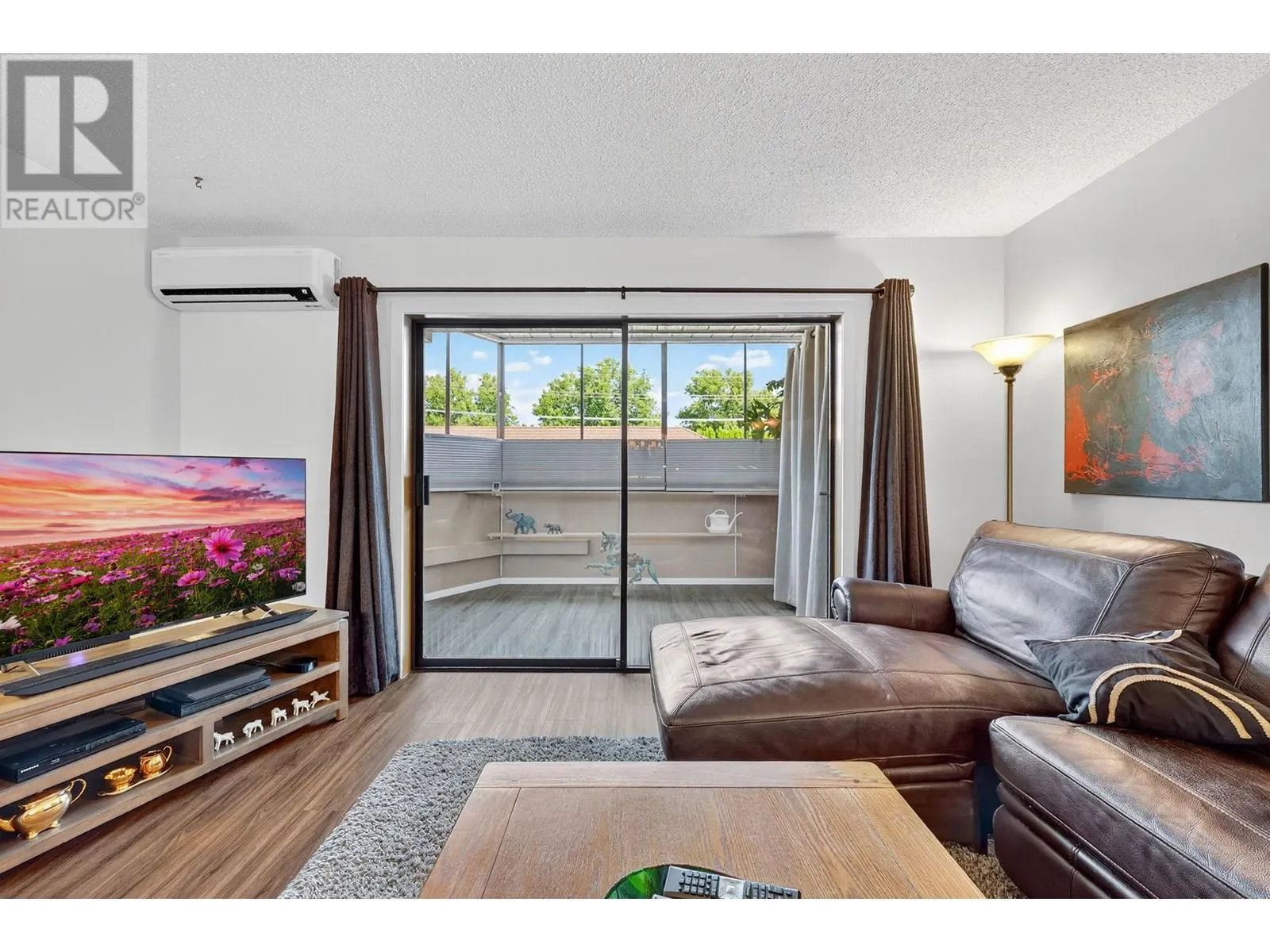 2085 Gordon Drive Unit# 116