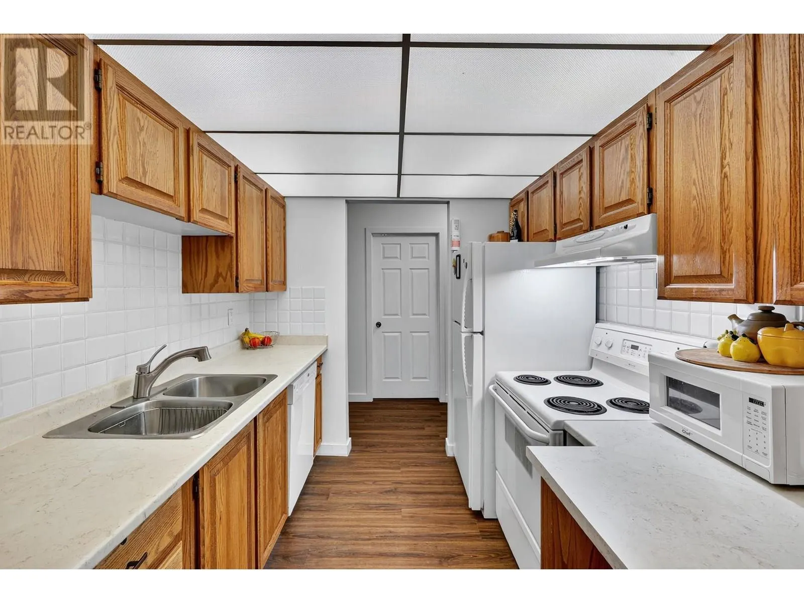 2085 Gordon Drive Unit# 116