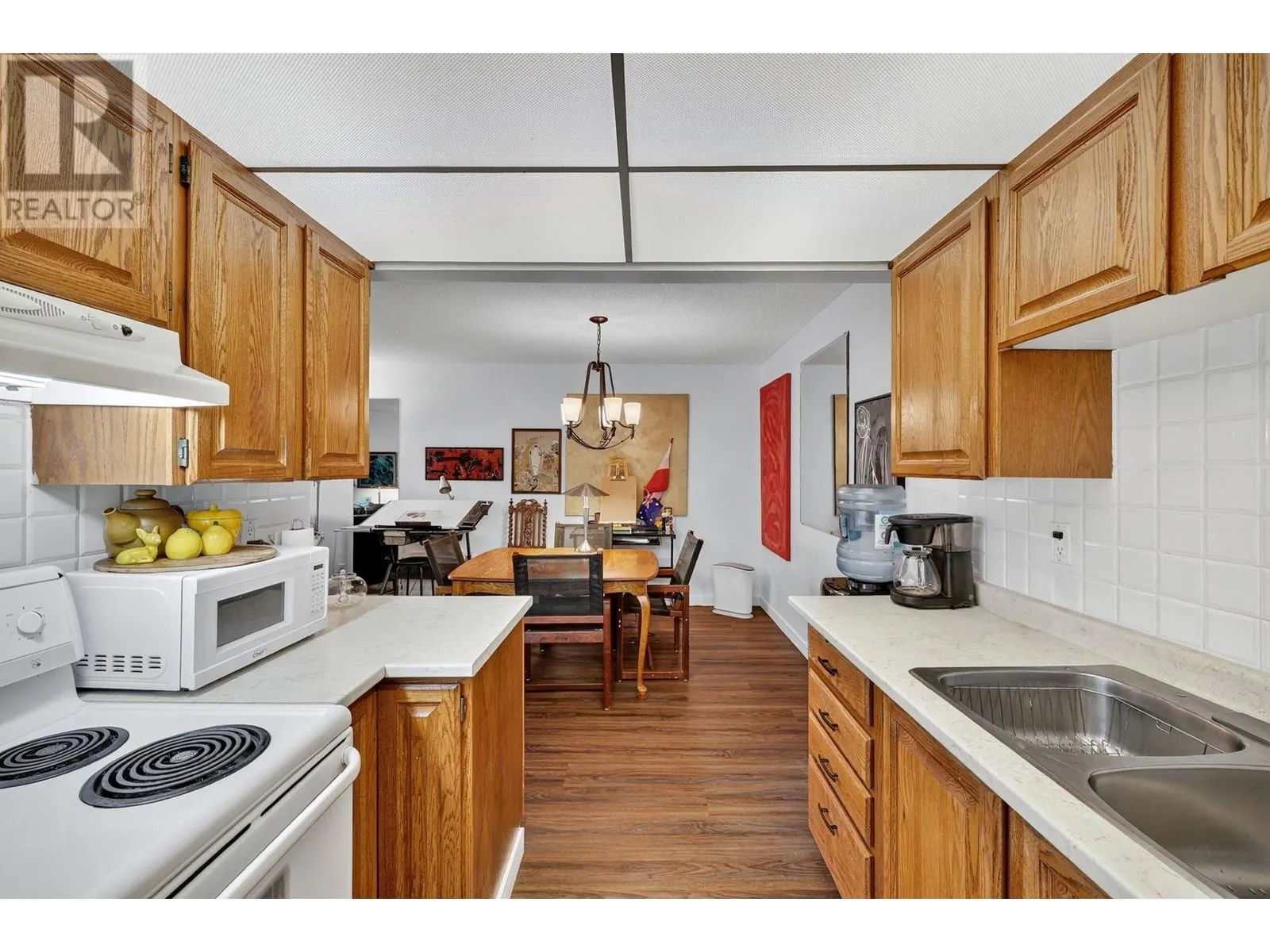 2085 Gordon Drive Unit# 116