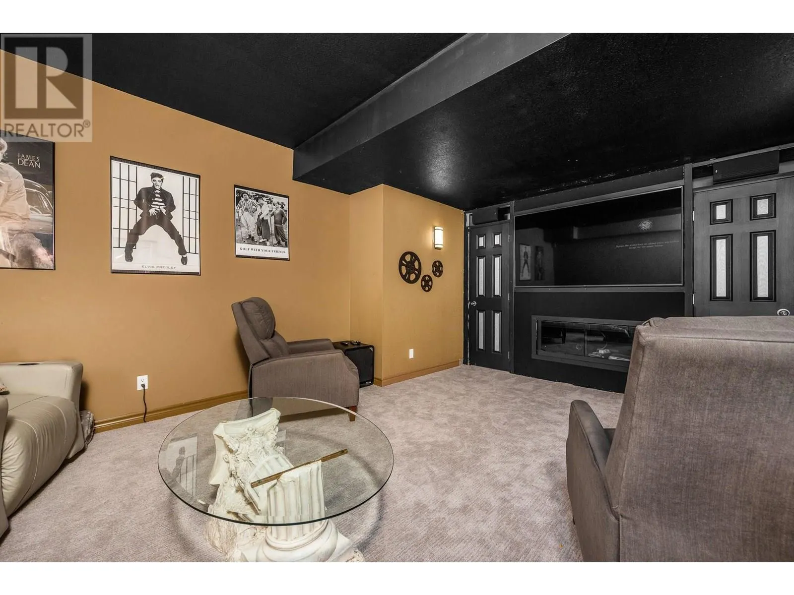 8853 Braeburn Drive
