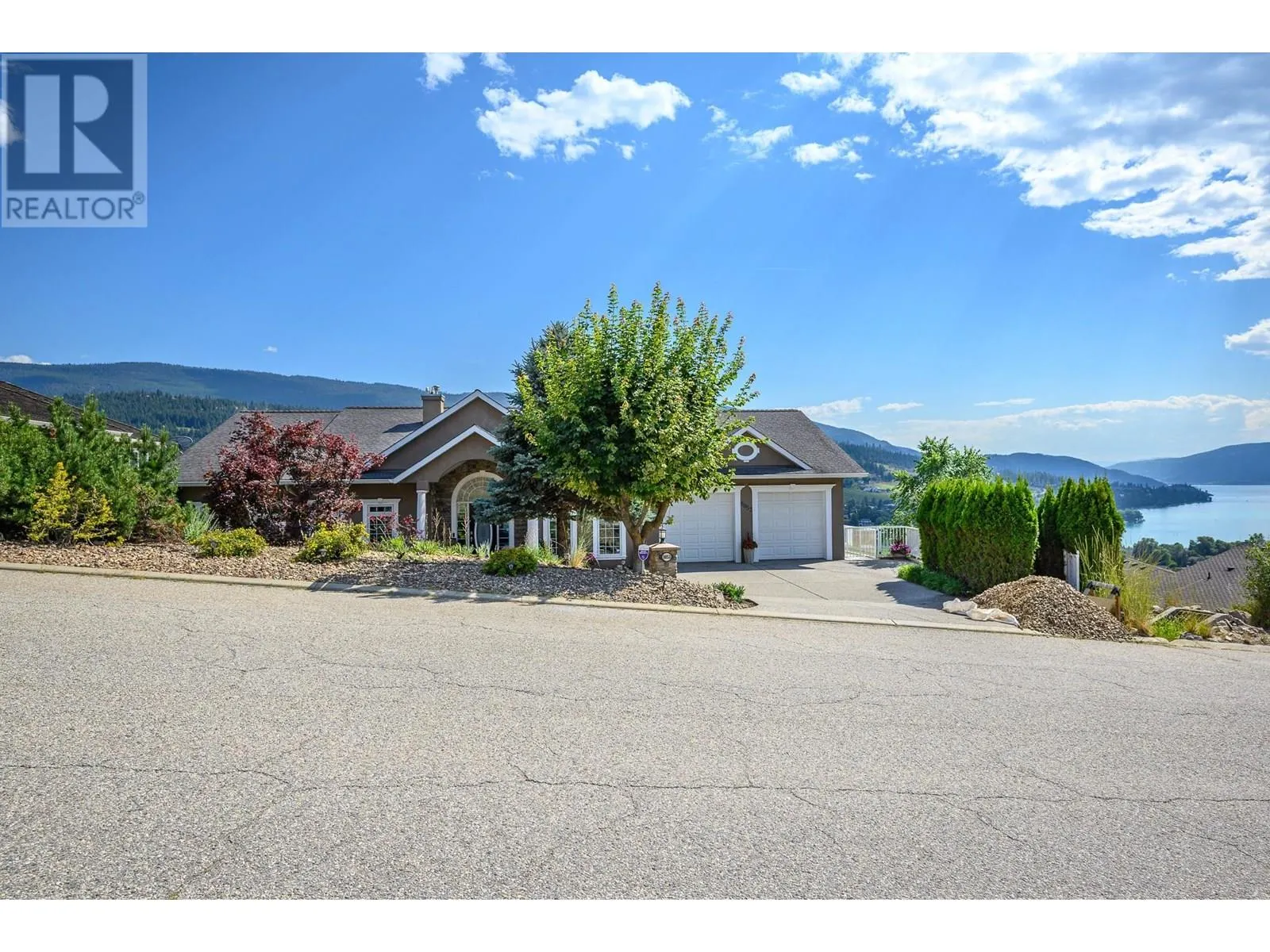 8853 Braeburn Drive