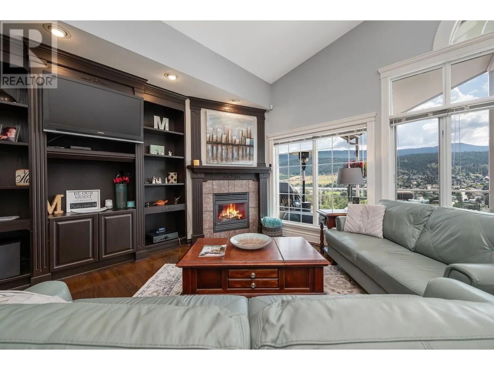 8853 Braeburn Drive