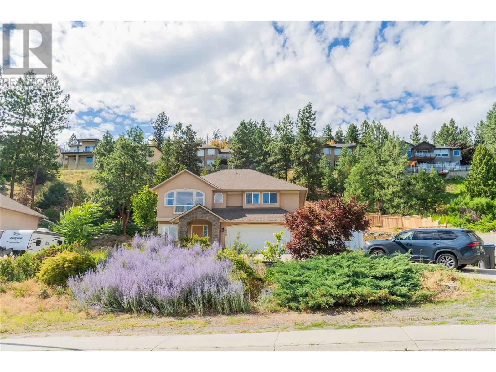 2050 HORIZON Drive