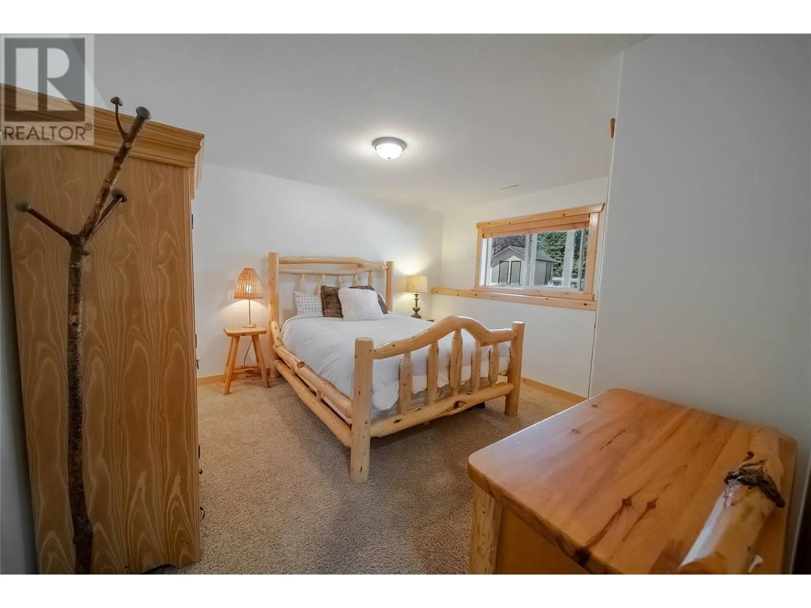 1A Spruce Place
