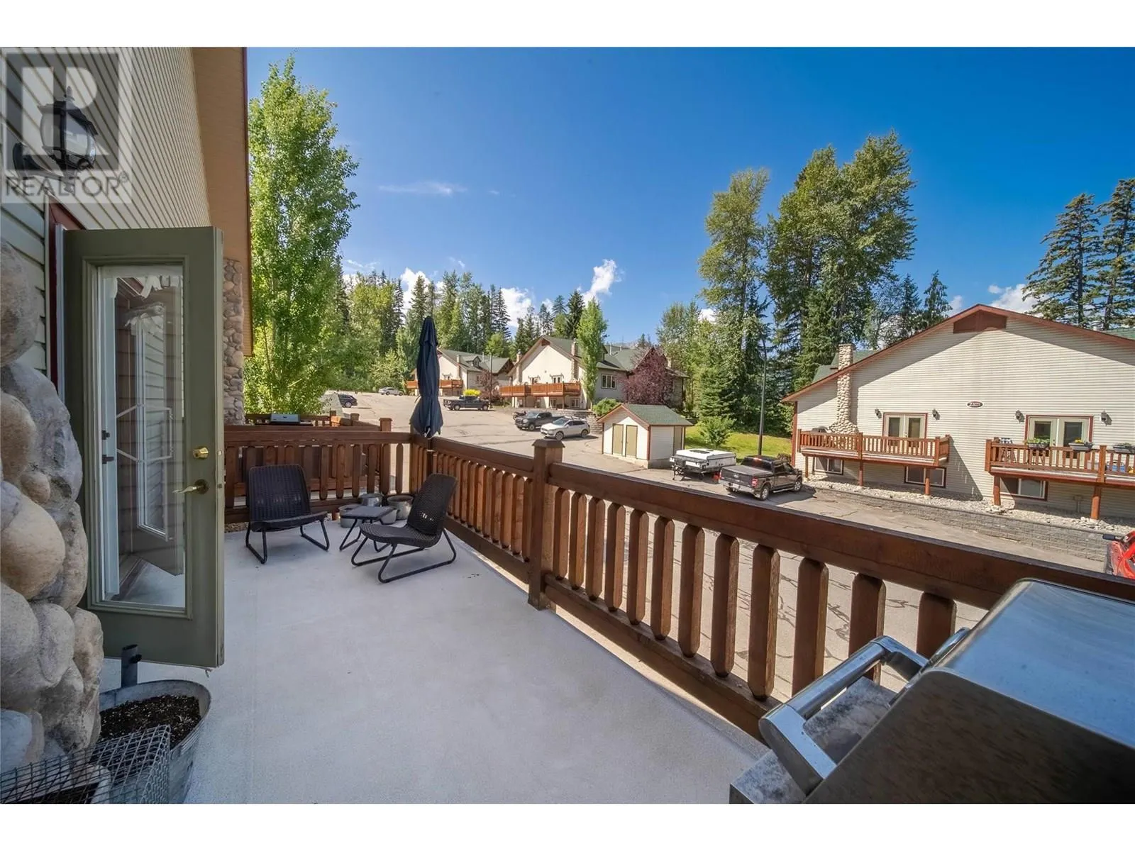 1A Spruce Place