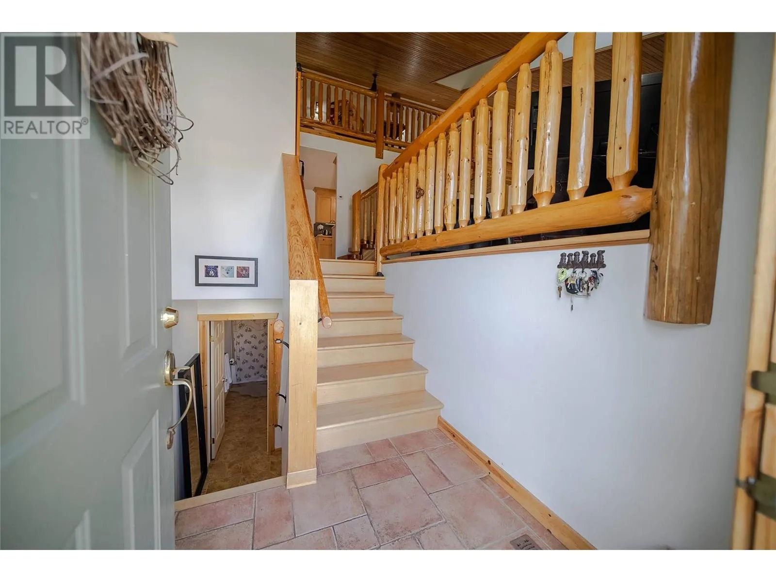 1A Spruce Place