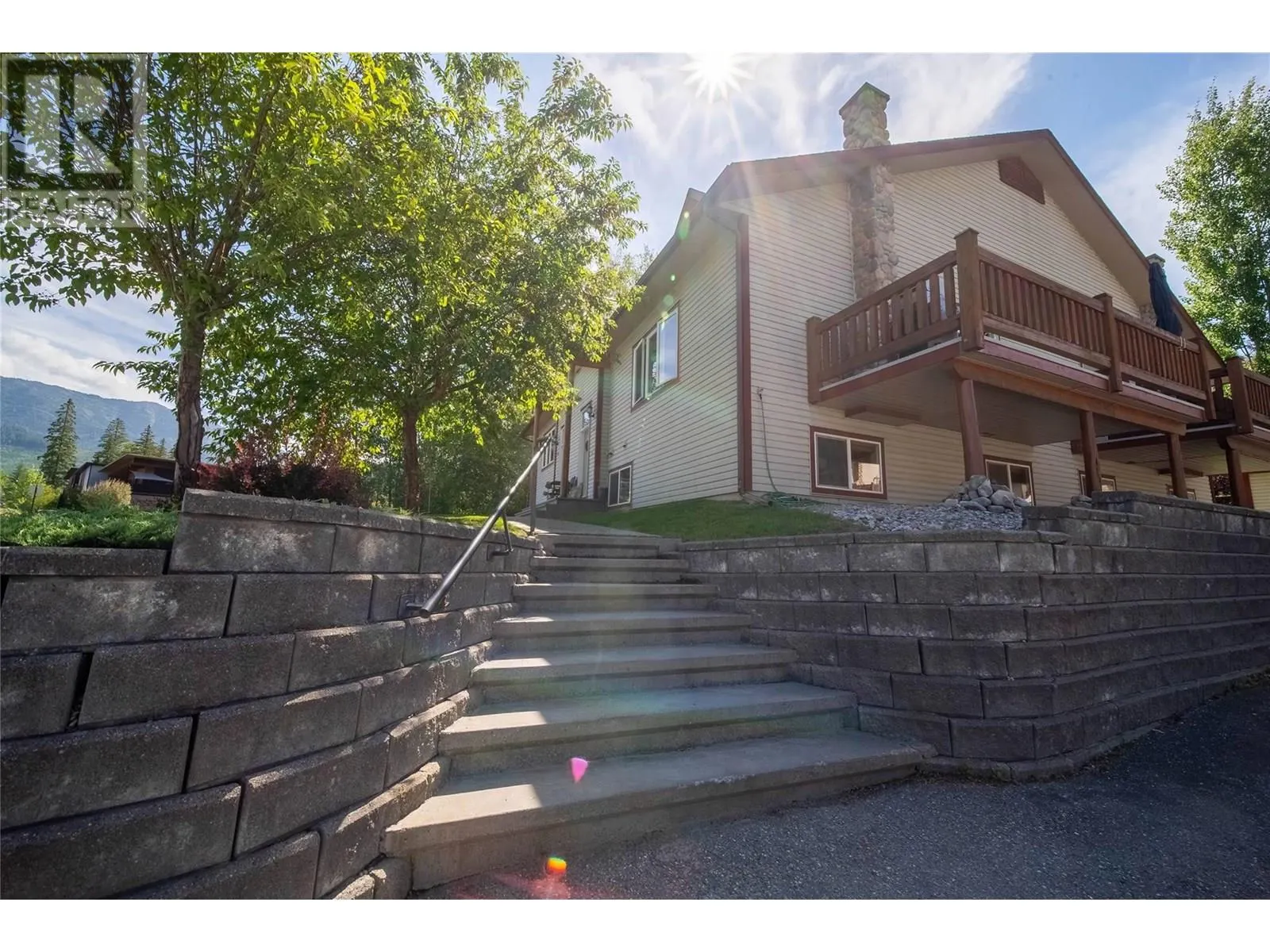 1A Spruce Place