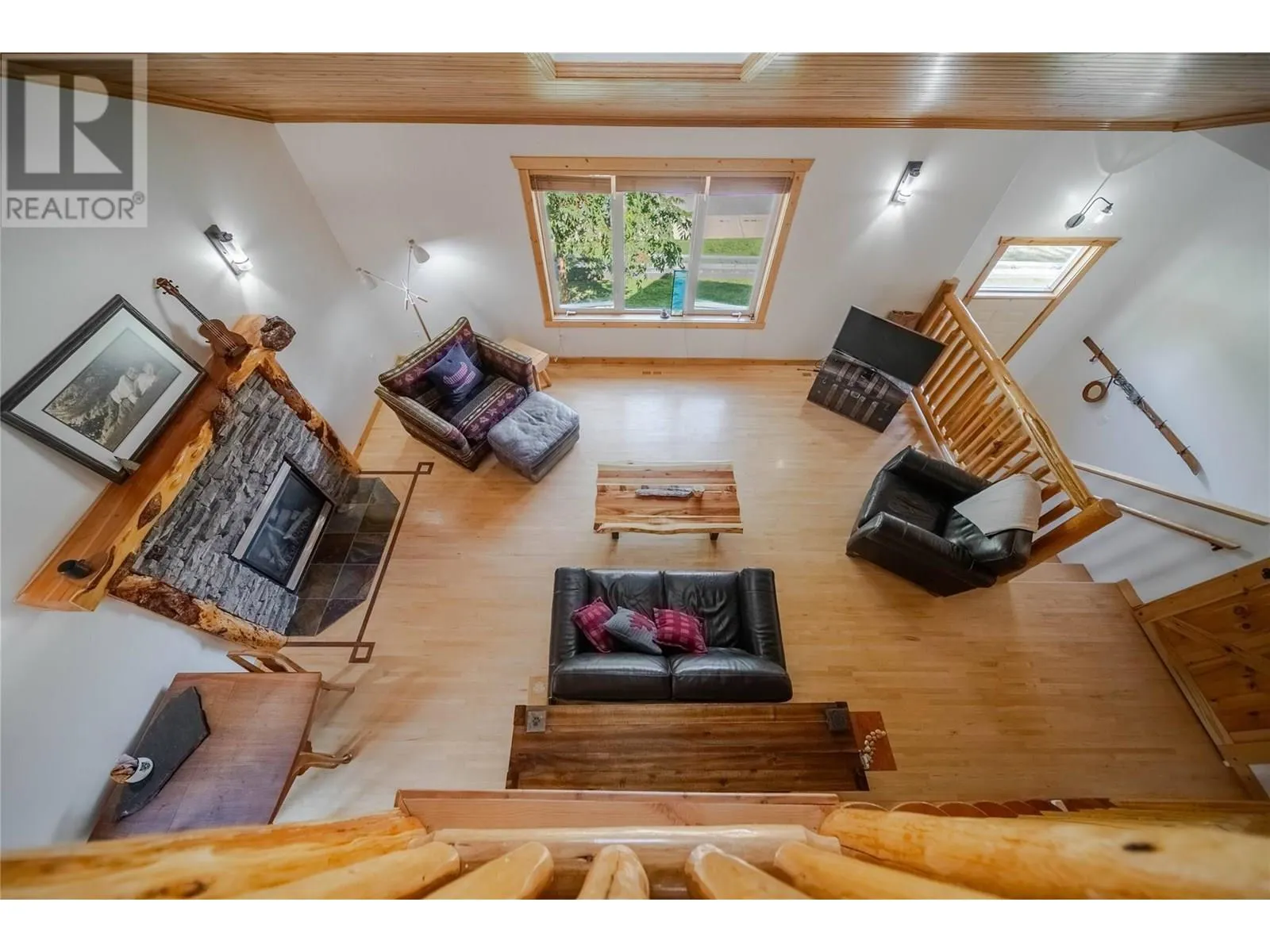 1A Spruce Place