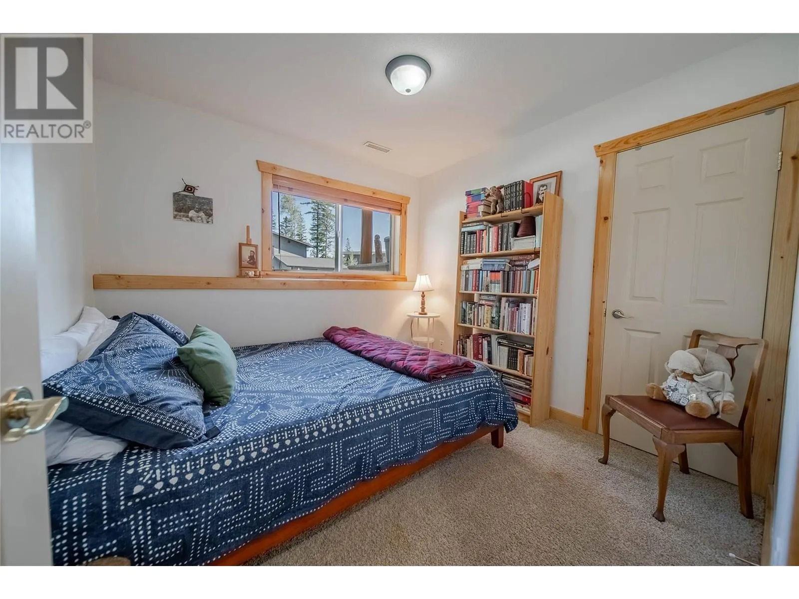 1A Spruce Place
