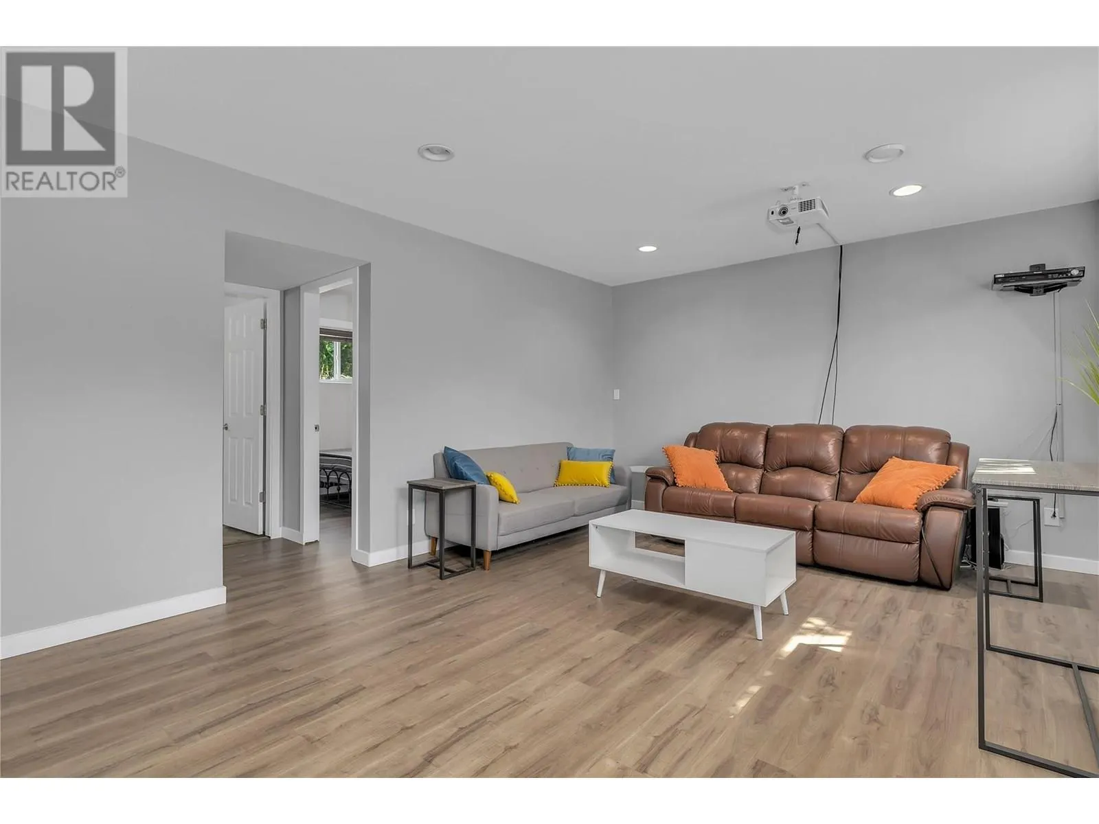 1301 Ponderosa Road